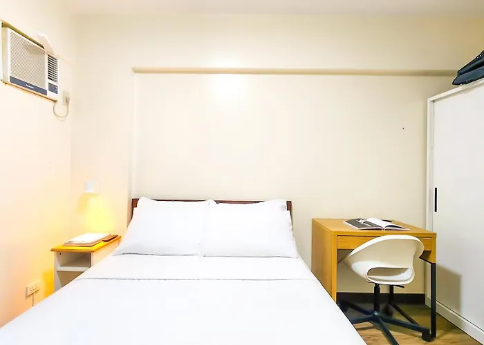 2br Fully Air-conditioned Staycation With Parking * Manila
