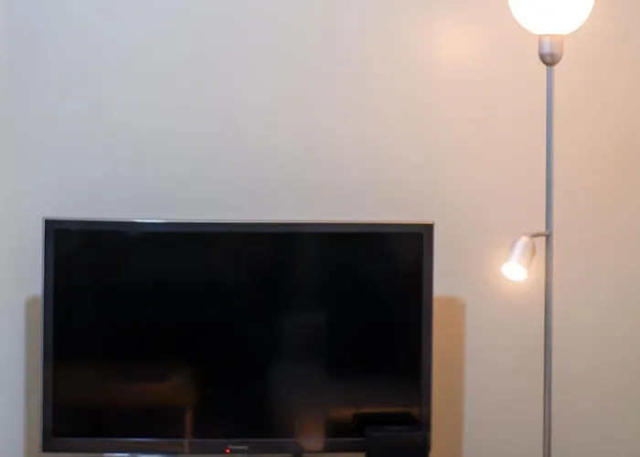 2br Fully Air-conditioned Staycation With Parking Apartment *