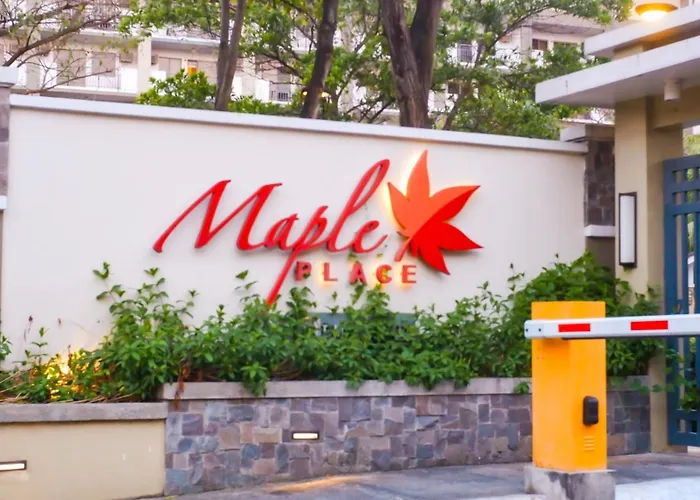 2br Fully Air-conditioned Staycation With Parking Apartment *